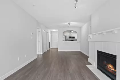 304 5500 Lynas Lane, Richmond, BC, Richmond — Apartment/Condo for sale