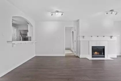 Kitchen Photo of 304 5500 Lynas Lane, Richmond, BC