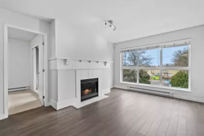304 5500 Lynas Lane, Richmond, BC, Richmond — Apartment/Condo for sale