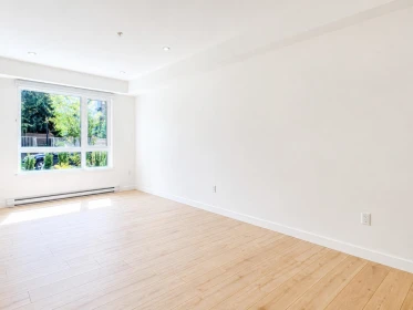 Kitchen Island Photo of 117 13777 75a Avenue, Surrey, BC