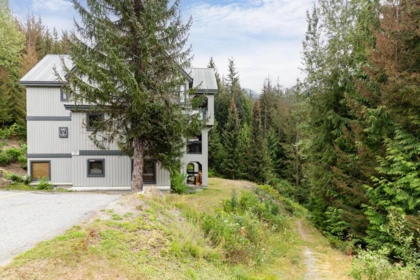 Laundry Room Photo of 30 2544 Snowridge Circle, Whistler, BC