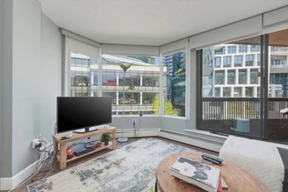407 950 Drake Street, Vancouver, BC, Vancouver — Apartment/Condo for sale