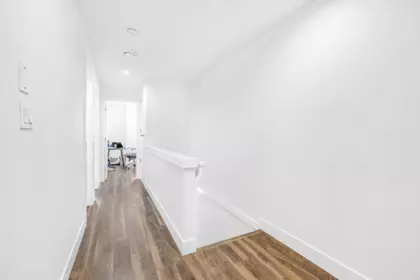 Basement Recreation Room Photo of 2 16361 23a Avenue, Surrey, BC