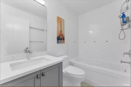 Guest Bathroom Photo of 2 16361 23a Avenue, Surrey, BC
