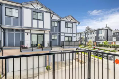 Outdoor Deck Photo of 2 16361 23a Avenue, Surrey, BC