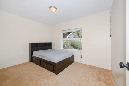 Bedroom 4 Photo of 14249 Marine Drive, White Rock, BC