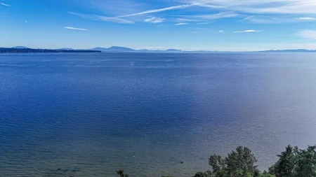 14249 Marine Drive, White Rock, BC, White Rock — Single Family Residence for sale