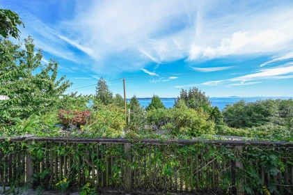 14249 Marine Drive, White Rock, BC, White Rock — Single Family Residence for sale