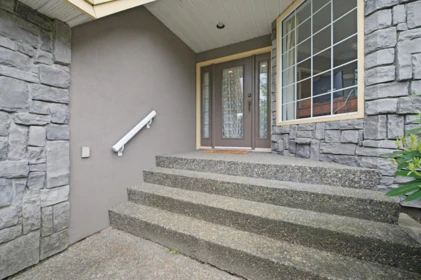20566 89b Avenue, Langley, BC, Langley — Single Family Residence for sale