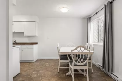 Breakfast Nook Photo of 111 45598 Mcintosh Drive, Chilliwack, BC