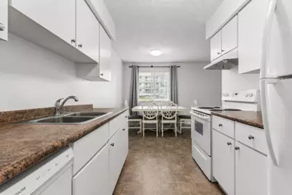 Primary Bedroom Photo of 111 45598 Mcintosh Drive, Chilliwack, BC