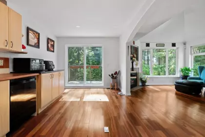 Breakfast Nook Photo of 36 2351 Parkway Boulevard, Coquitlam, BC