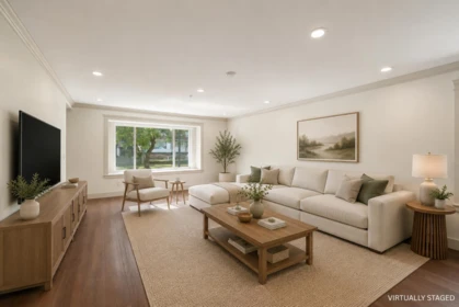 Breakfast Nook Photo of 5454 Slocan Street, Vancouver, BC