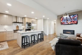 501 14022 North Bluff Road, White Rock, BC