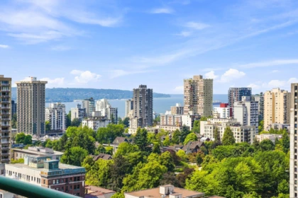 2301 909 Burrard Street, Vancouver, BC, Vancouver — Apartment/Condo for sale