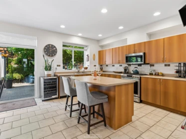 Breakfast Nook Photo of 137 Forest Park Way, Port Moody, BC
