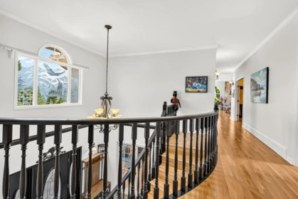 Kitchen Island Photo of 6453 N Gale Avenue, Sechelt, BC