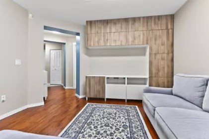 208 9098 Halston Court, Burnaby, BC, Burnaby — Apartment/Condo for sale