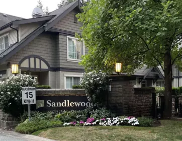 208 9098 Halston Court, Burnaby, BC, Burnaby — Apartment/Condo for sale