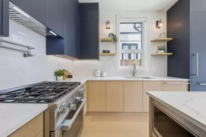 Breakfast Nook Photo of 2 3708 W 18th Avenue, Vancouver, BC