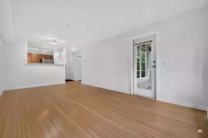 301 3575 Euclid Avenue Avenue, Vancouver, BC, Vancouver — Apartment/Condo for sale