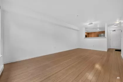 301 3575 Euclid Avenue Avenue, Vancouver, BC, Vancouver — Apartment/Condo for sale