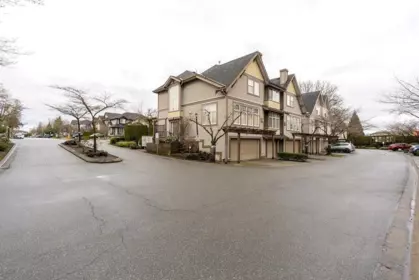 Office / Den Photo of 5 6588 188 Street, Surrey, BC