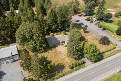 3853 Hot Springs Road, Agassiz, BC, Agassiz — Single Family Residence for sale