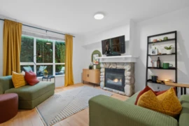 3 1005 Lynn Valley Road, North Vancouver, BC
