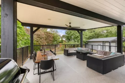 Garage Interior Photo of 3499 Wright Street, Abbotsford, BC