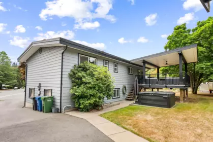 Outdoor Kitchen Photo of 3499 Wright Street, Abbotsford, BC