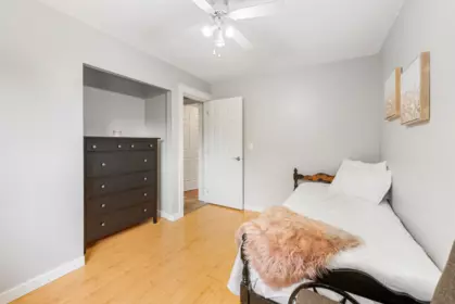 Walk-In Closet Photo of 3499 Wright Street, Abbotsford, BC