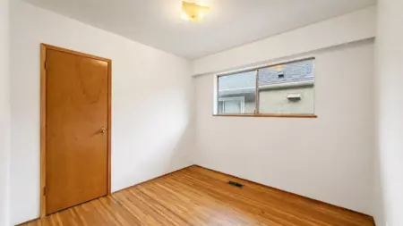 Primary Bedroom Photo of 817 W 64th Avenue, Vancouver, BC