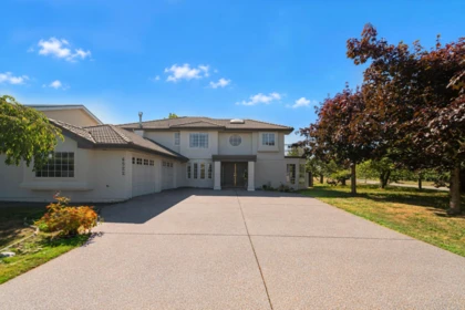 6522 Holly Park Drive, Ladner, BC, Ladner — Single Family Residence for sale