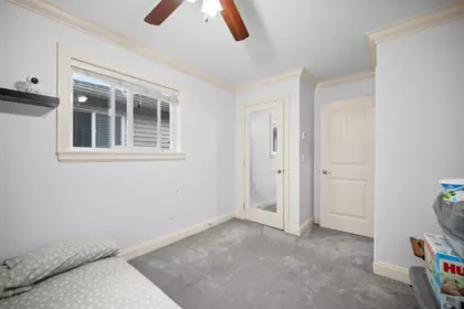 Entry Foyer Photo of 216 Hume Street, New Westminster, BC
