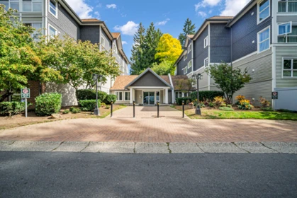 202 9650 148 Street, Surrey, BC, Surrey — Apartment/Condo for sale
