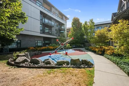 Staircase Photo of 204 1738 55a Street, Tsawwassen, BC