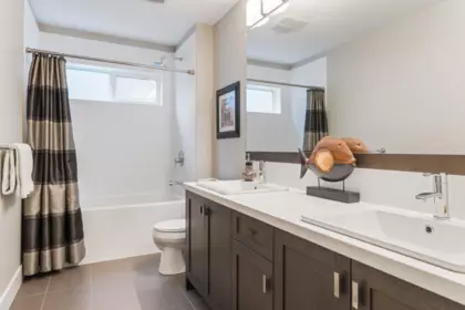 Hot Tub / Spa Photo of 33 7891 211 Street, Langley, BC