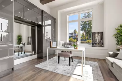 Mudroom Photo of 14601 55 A Avenue, Surrey, BC
