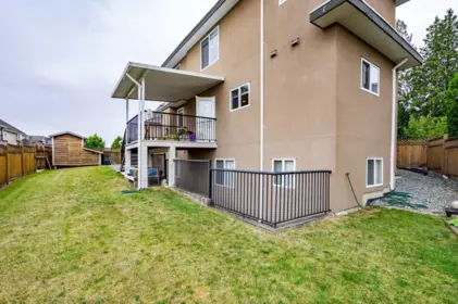 Hot Tub / Spa Photo of 16492 104a Avenue, Surrey, BC