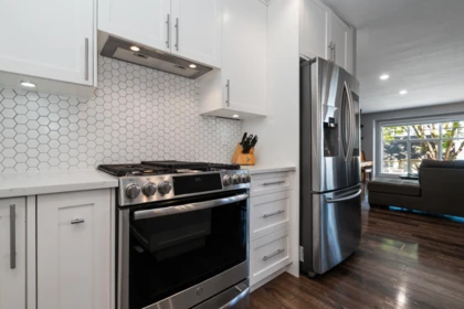 Kitchen Island Photo of 5379 Skyview Crescent, Chilliwack, BC