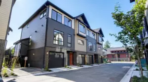 15 4337 Boundary Road, Richmond, BC