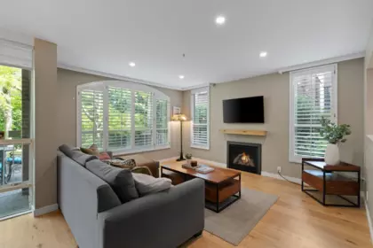 109 1111 Haro Street, Vancouver, BC, Vancouver — Townhouse for sale