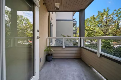 Mudroom Photo of 201 4990 Mcgeer Street, Vancouver, BC
