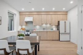 2 2339 Parker Street, Vancouver, BC