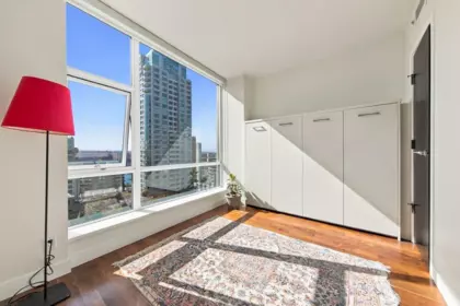 Office / Den Photo of 1004 1455 Howe Street, Vancouver, BC