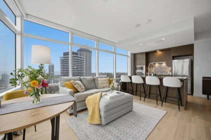 2810 13495 Central Avenue, Surrey, BC, Surrey — Apartment/Condo for sale