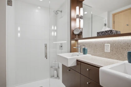 Powder Room Photo of 2810 13495 Central Avenue, Surrey, BC