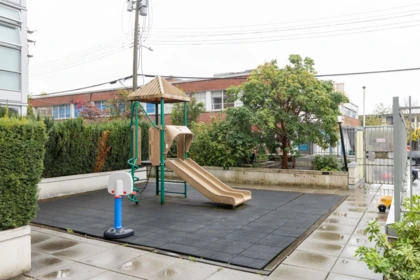Backyard Photo of 510 298 E 11th Avenue, Vancouver, BC