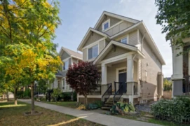 19562 72a Avenue, Surrey, BC